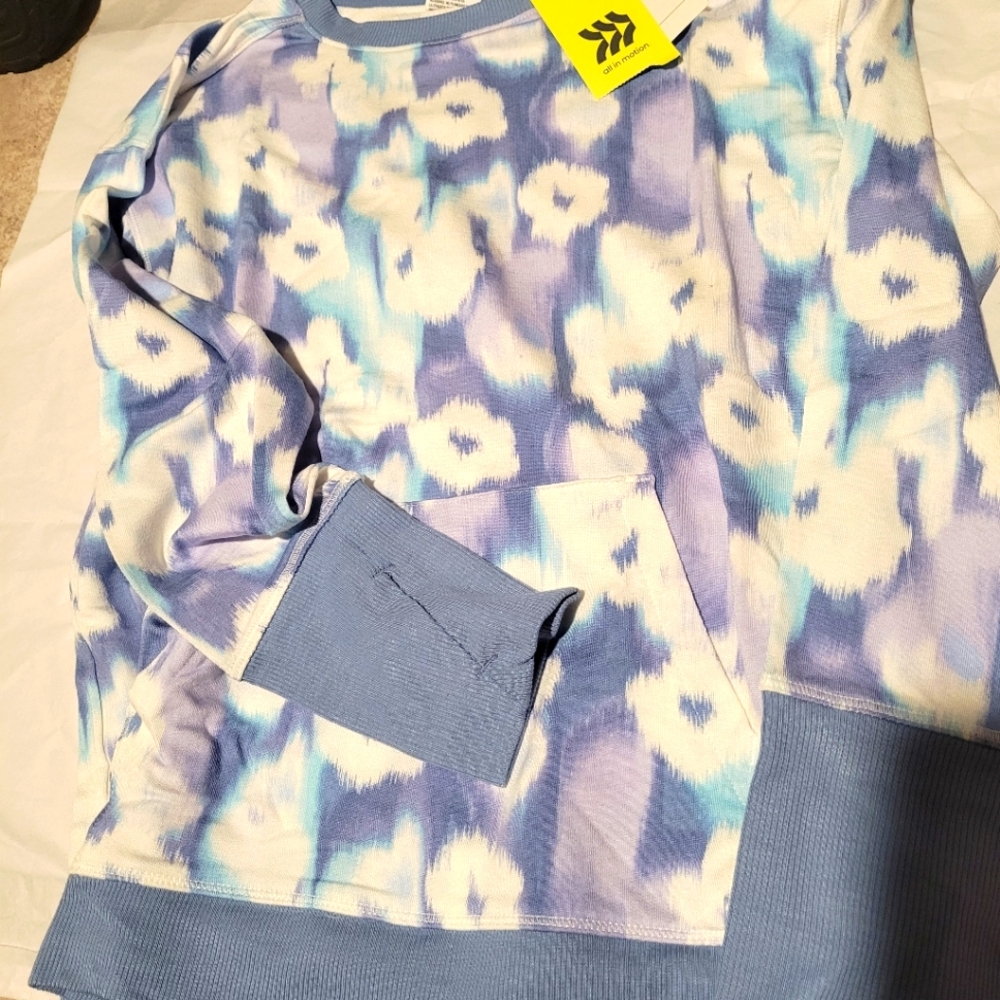 All in Motion Blue Girls Jogger set Size 8